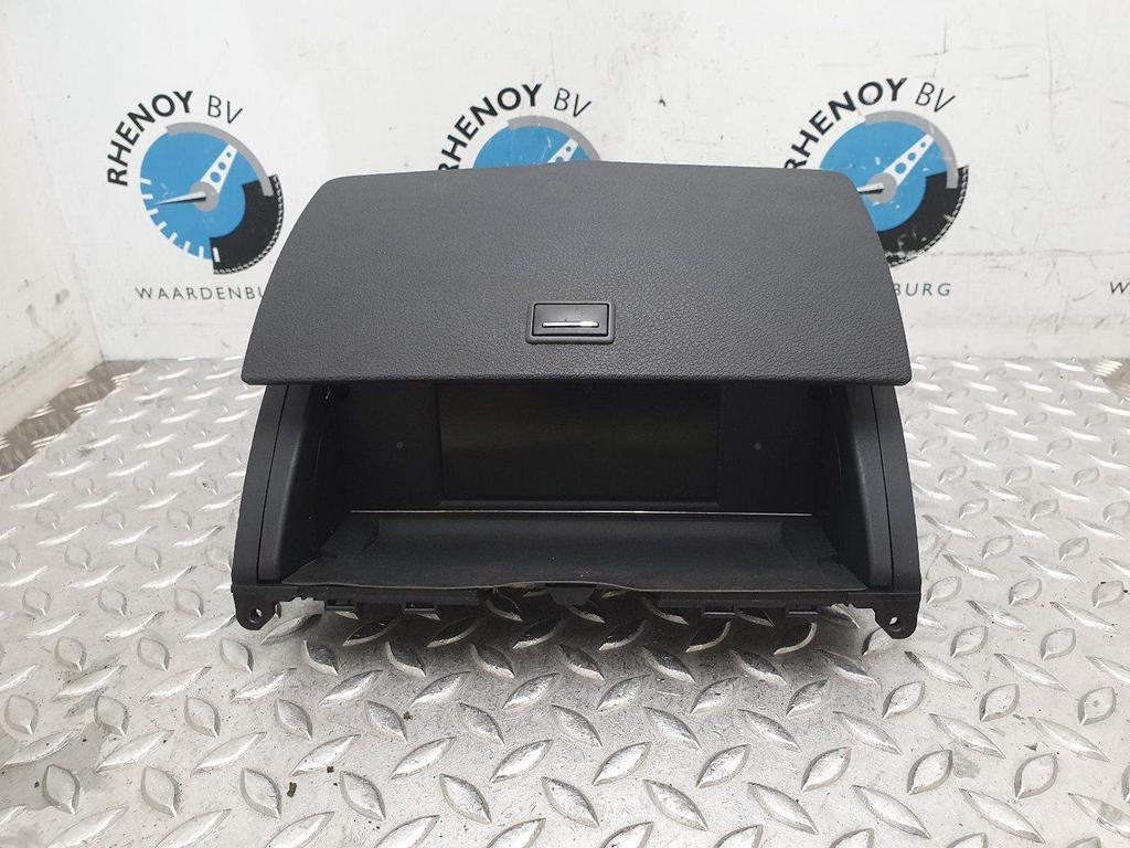 MERCEDES C-CLASS C180 KOMPRESSOR INFORMATIE DISPLAY 2009, Ophalen of Verzenden, Gebruikt, Stiba lid