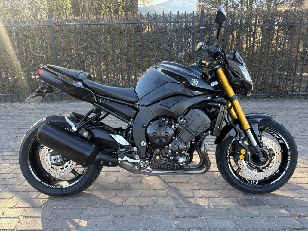 Yamaha FZ 8, Motoren, Motoren | Yamaha, Bedrijf, Naked bike, meer dan 35 kW, 4 cilinders, Motorrijbewijs A, Handgeschakeld, Gebruikt