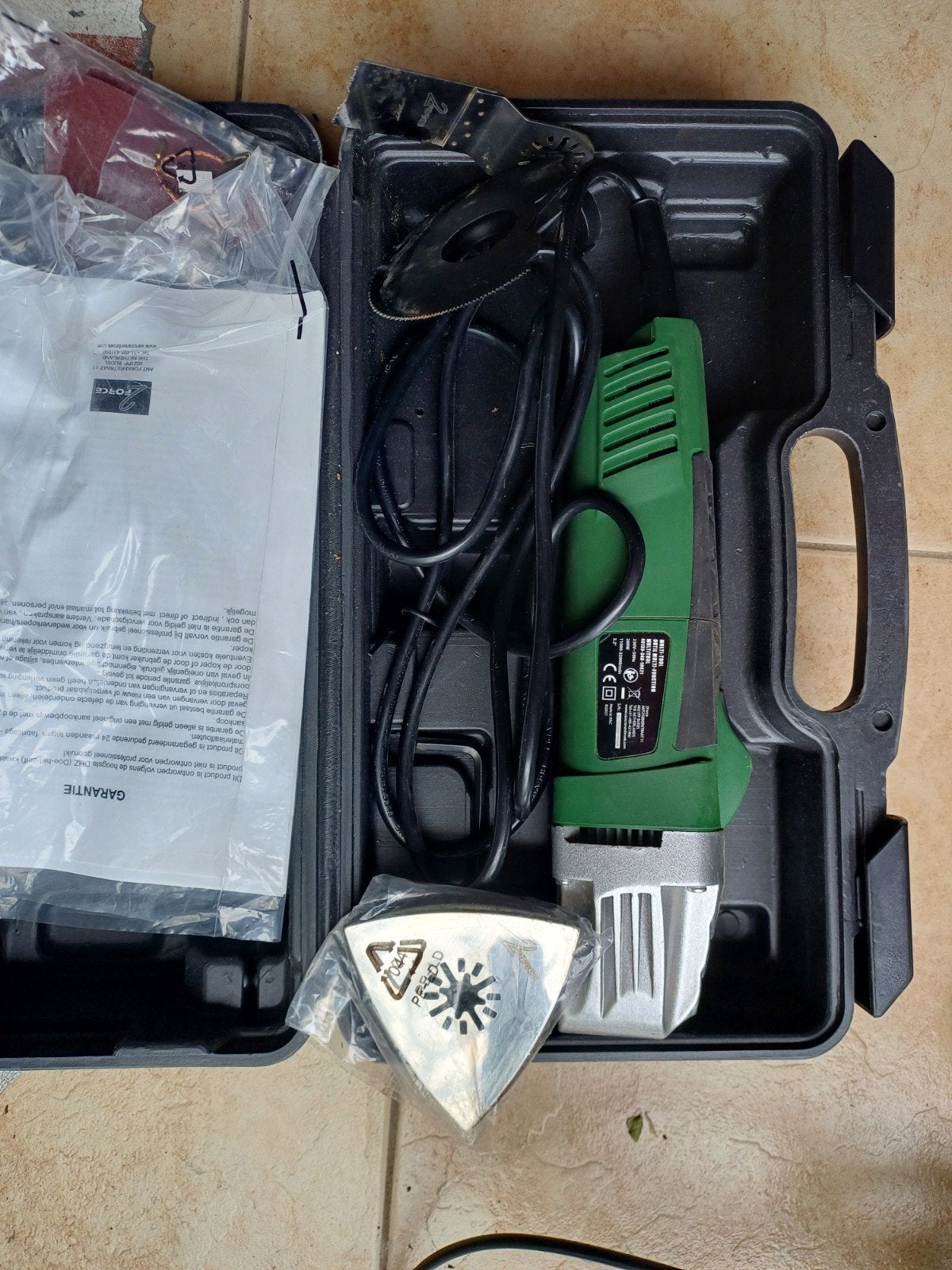 Multifunctioneel oscillerend gereedschap met 2 krachten,, Doe-het-zelf en Bouw, Gereedschap | Zaagmachines, Ophalen, Invalzaag
