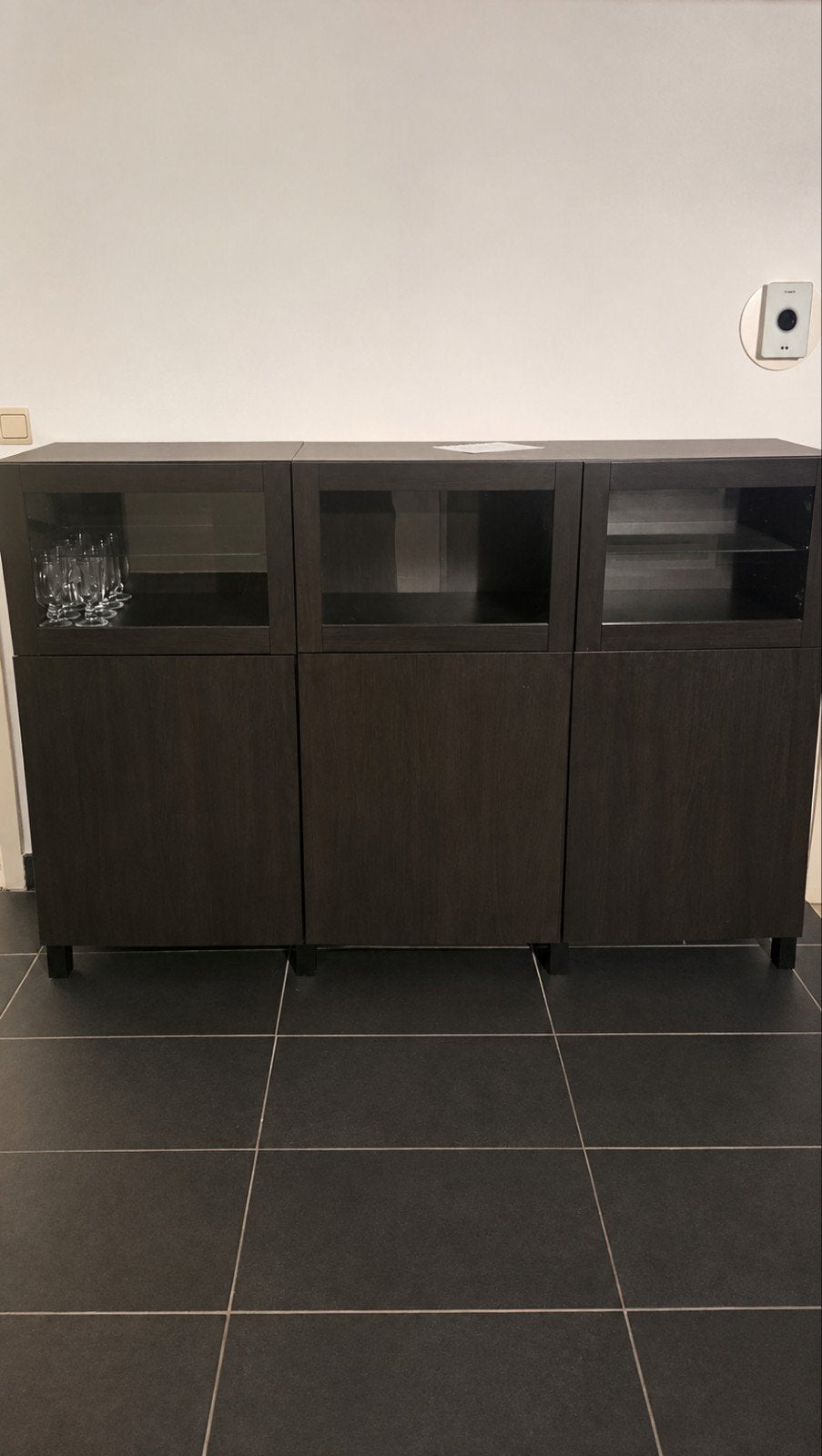 besta dressoir zwartbruin, Ophalen, Zo goed als nieuw, 150 tot 200 cm