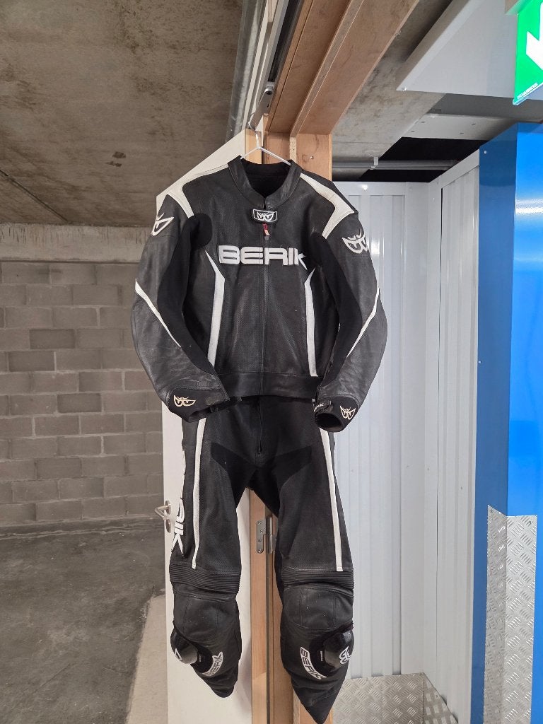 Gamme de combinaisons de moto 2 pièces, Motos, Enlèvement, Combinaison, Neuf, sans ticket, Hommes