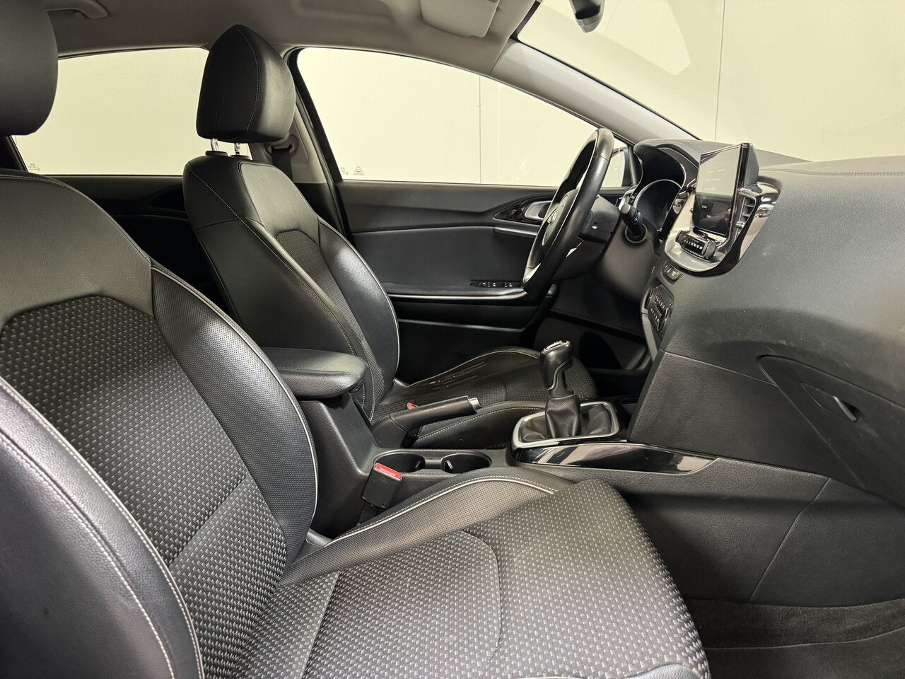 Kia Ceed 1.0 Benzine Man. - GPS - Airco - Topstaat!, 0 kg, 4 deurs, Euro 6, 0 kg