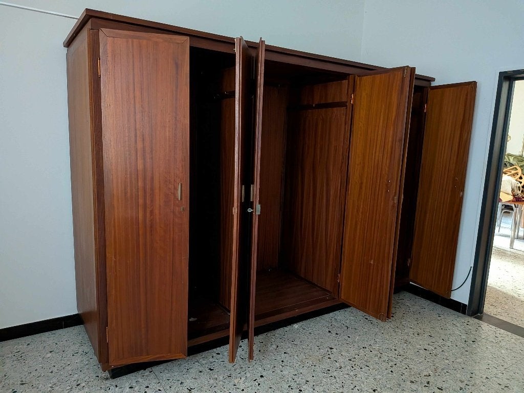 Grandes armoires en bois (ornements ecclésiastiques), Maison & Meubles, Enlèvement, Utilisé