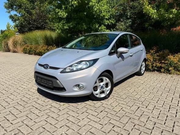 Ford Fiesta 1.4 - 2013/223.000km/Euro 5- Manueel, Auto's, Ford, Stof, Bedrijf, Fiësta, Zilver of Grijs