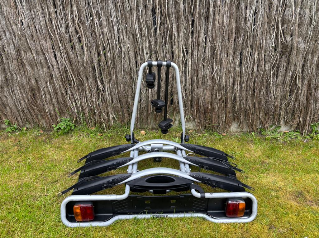 Thule fietsendrager voor 3 fietsen, Auto diversen, Fietsendragers, Ophalen, 3 fietsen of meer, Brede banden, Zo goed als nieuw