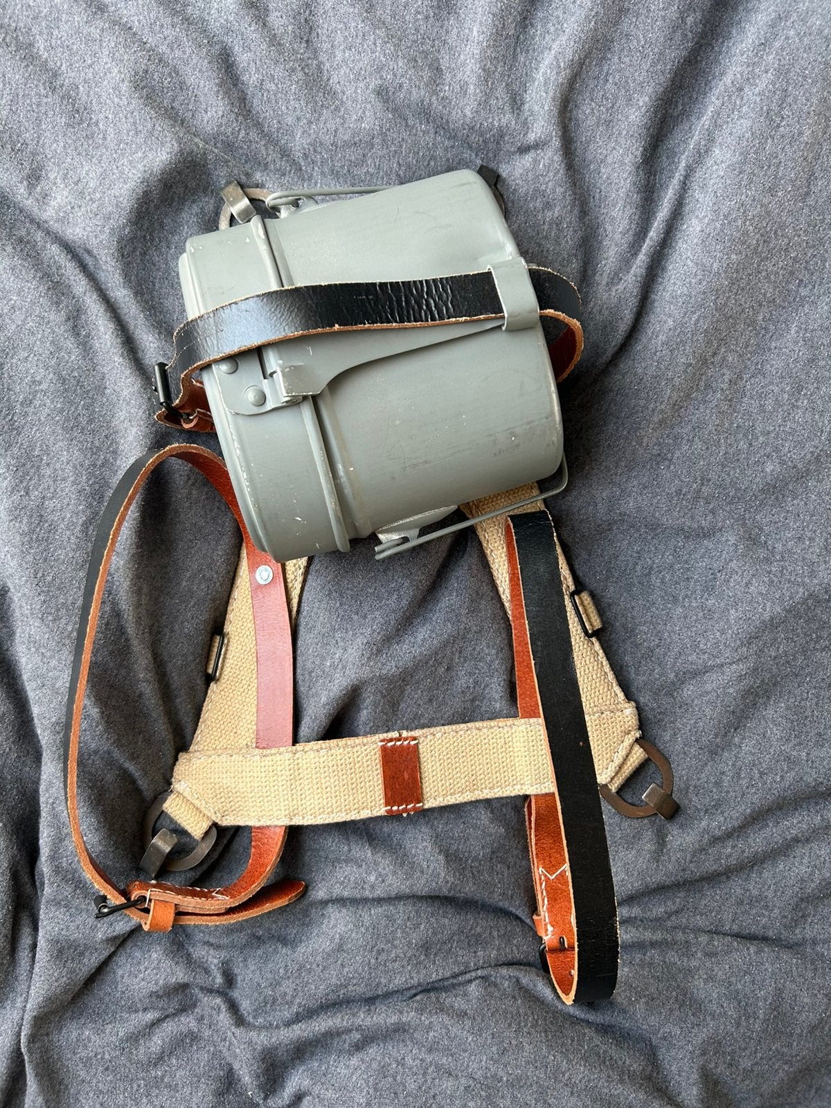 Repro WO2 German A-Frame avec kit de couteaux, Collections, Objets militaires | Seconde Guerre mondiale, Envoi, Armée de terre