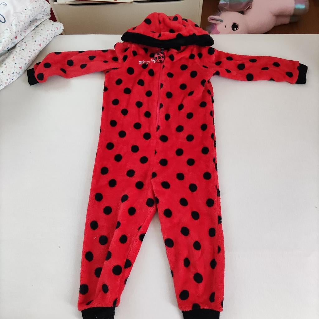 Pijama/déguisement Miraculous 4 ans, Enfants & Bébés, Comme neuf, Fille, Vêtements de nuit ou Sous-vêtements