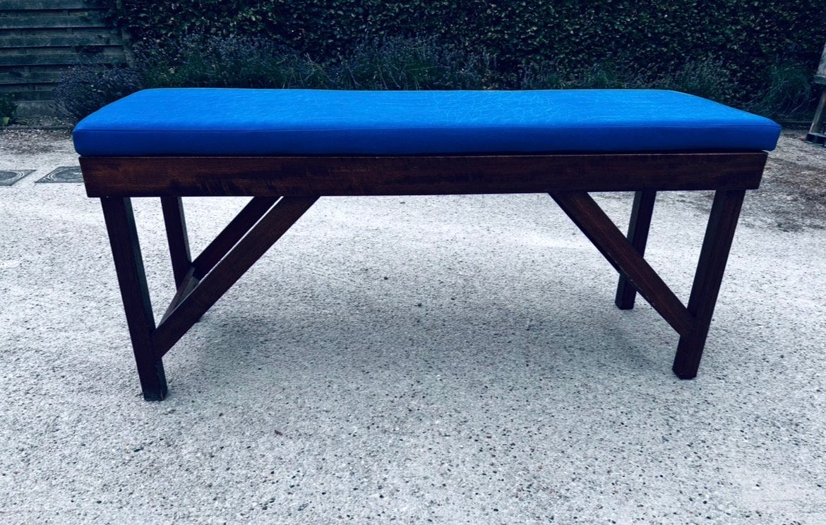 Vintage massagetafel – Houten frame + blauw kussen, Enlèvement, Rectangulaire, Bois, Utilisé