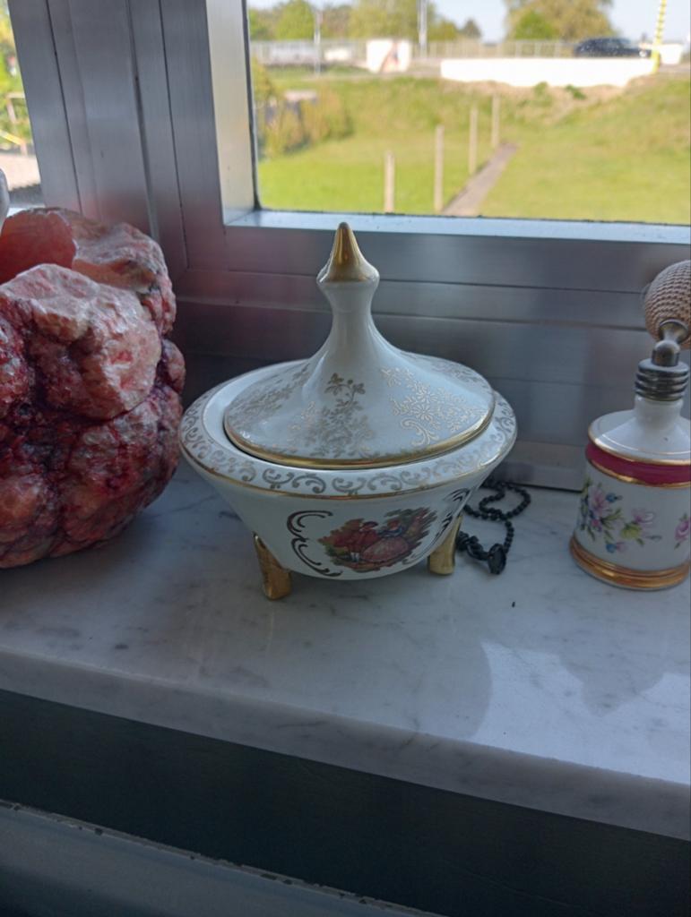 Antiek potje met deksel, Ophalen of Verzenden
