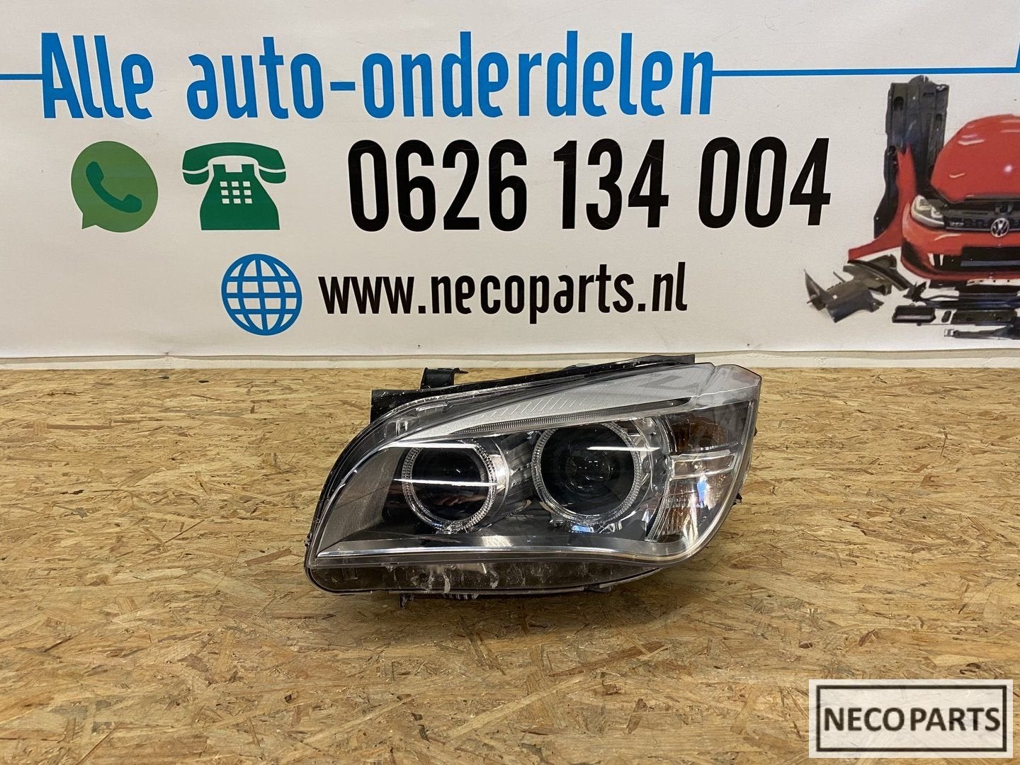 BMW X1 E84 LCI FACELIFT XENON KOPLAMP LINKS 7290261-06, Gebruikt, -, -, Ophalen of Verzenden