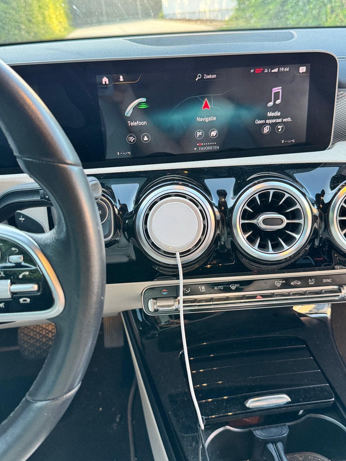 MagSafe Telefoonhouder voor Mercedes, Ventilatierooster, Télécoms, Supports de téléphone, Enlèvement ou Envoi, Neuf