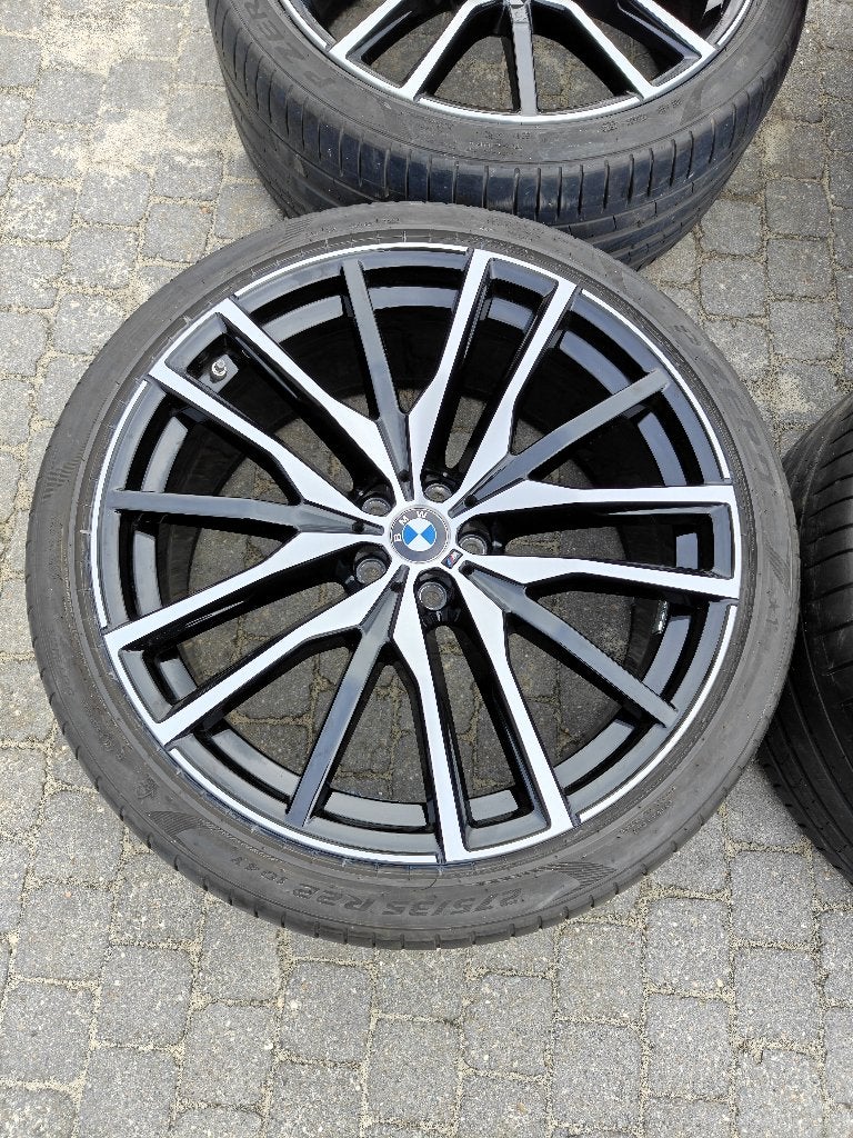 Jantes original BMW 742M 22 pouce - etat neuf, Autos : Pièces & Accessoires, Neuf, Pneus et Jantes, Véhicule de tourisme, Pneus été