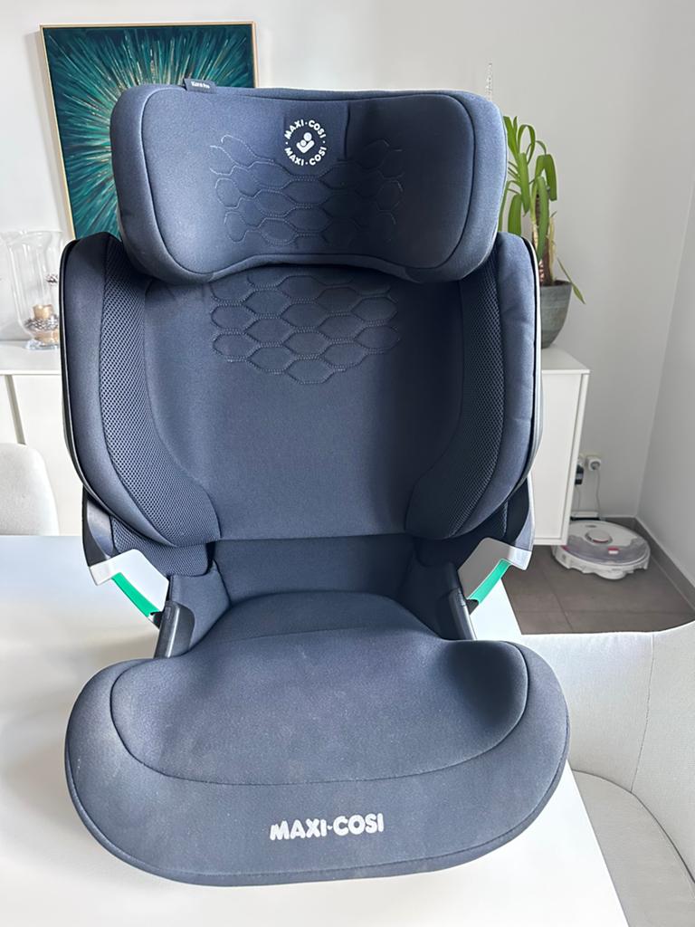 Maxi-Cosi Kore Pro i-Size kinderstoel, Kinderen en Baby's, Autostoeltjes, Ophalen, Autogordel of Isofix, Gebruikt, Verstelbare rugleuning