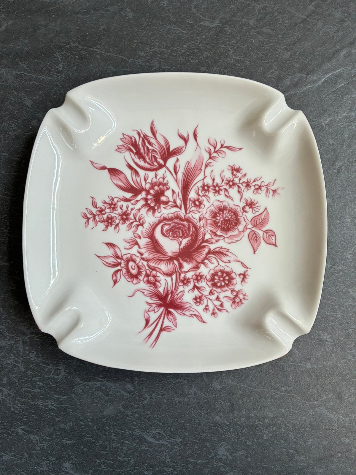 Vintage Hollóháza Hongaarse Porselein Asbak/Handgeschilderd, Antiek en Kunst, Antiek | Schalen, Ophalen of Verzenden