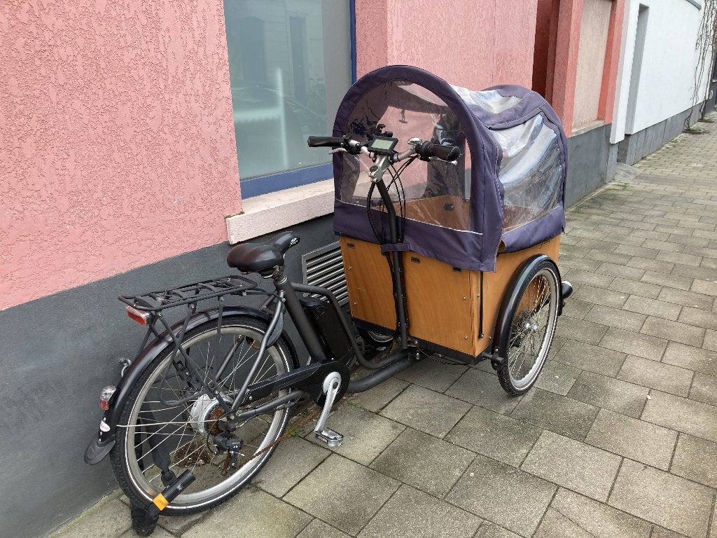 Bakfiets in great condition, Fietsen en Brommers, Gebruikt, 2 kinderen, Elektrisch, Ophalen