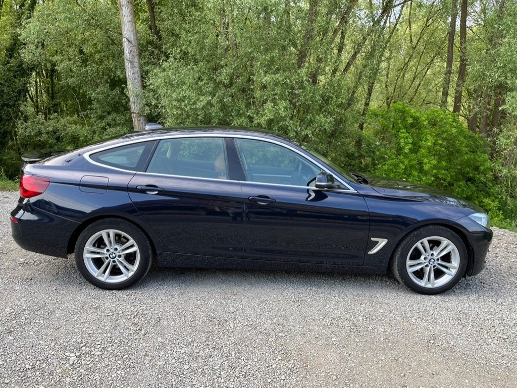 BMW 318D GT 136PK 2020 slechts 62.189 KM*   19.990€ ex btw, Autos, Achat, Euro 6, Entreprise, Carnet d'entretien