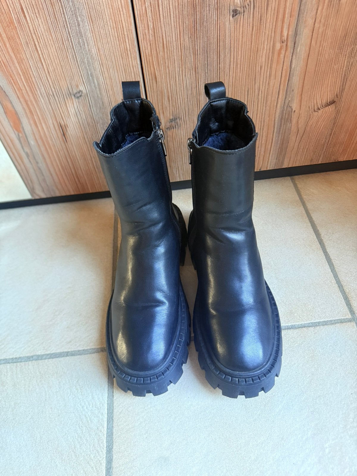 Bottes en cuir taille 40, Vêtements | Femmes, Enlèvement, Porté