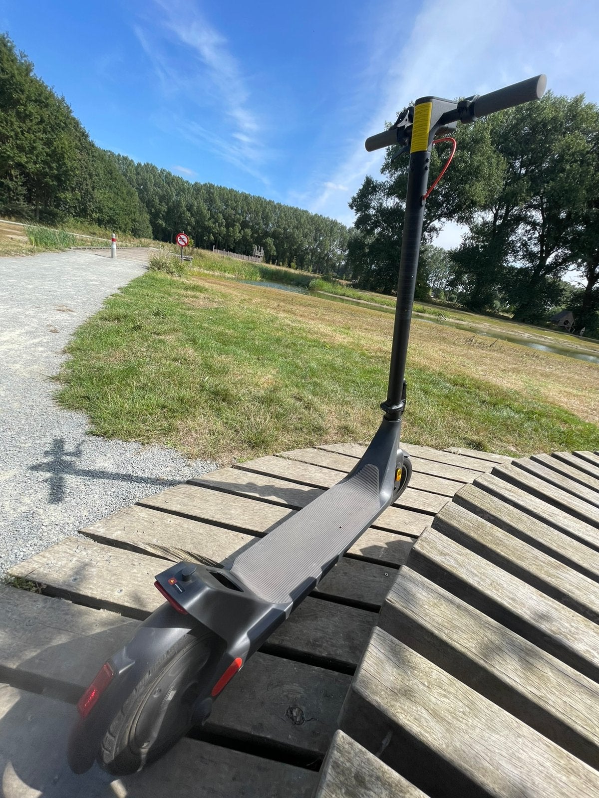 TROTTINETTE ÉLECTRIQUE XIAOMI, Enlèvement ou Envoi, Comme neuf