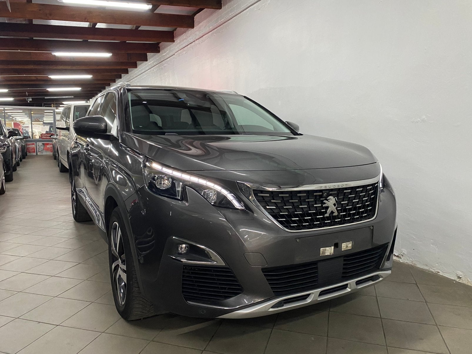 Peugeot 5008 Automatic1.2i 7 Pl.Allure  Full. Opt Panoramic, Argent ou Gris, Achat, Euro 6, Entreprise