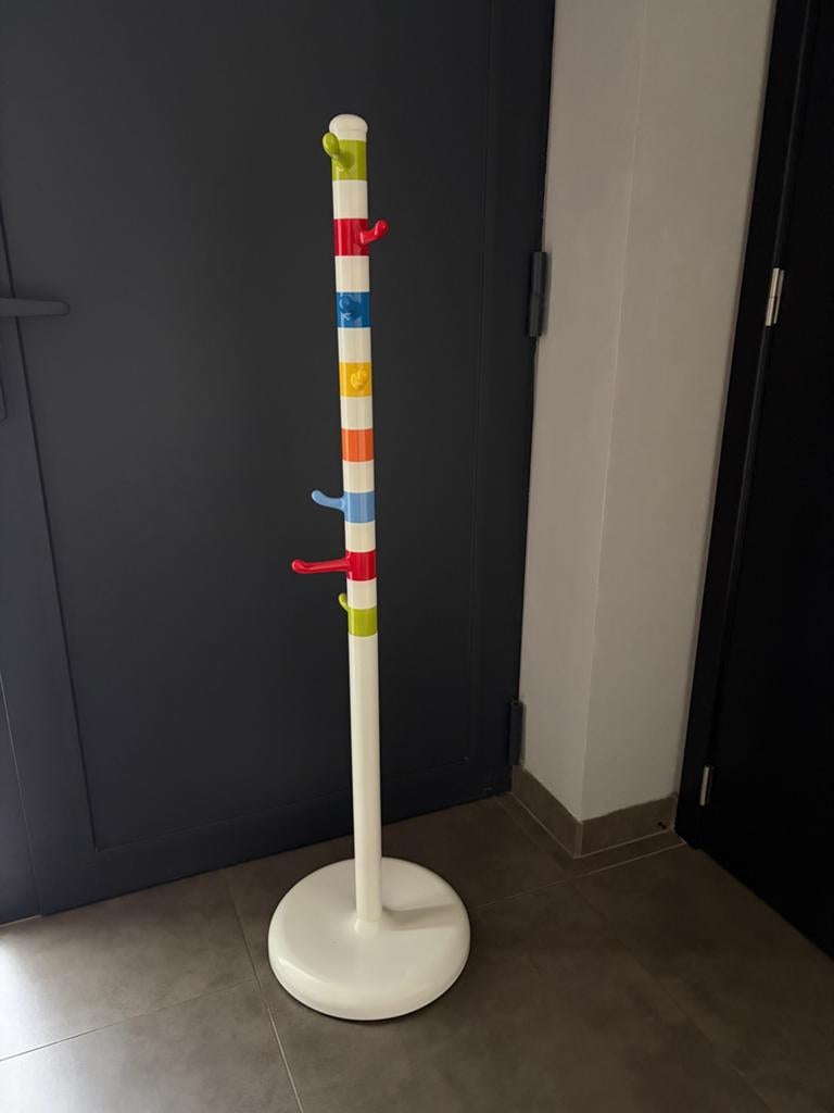 Kinderkapstok ikea, Ophalen, Kunststof, 100 tot 150 cm, Zo goed als nieuw