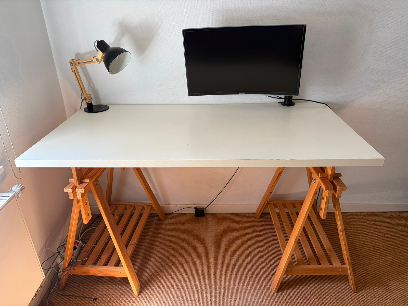 Bureau avec grand plan de travail, Maison & Meubles, Bureaux, Comme neuf, Bois, Blanc, Enlèvement