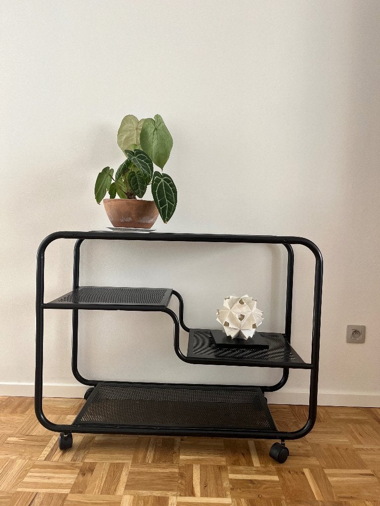 Tv rek of wandrek zwart metaal, Huis en Inrichting, Ophalen, 50 tot 100 cm, Zo goed als nieuw, Minder dan 100 cm