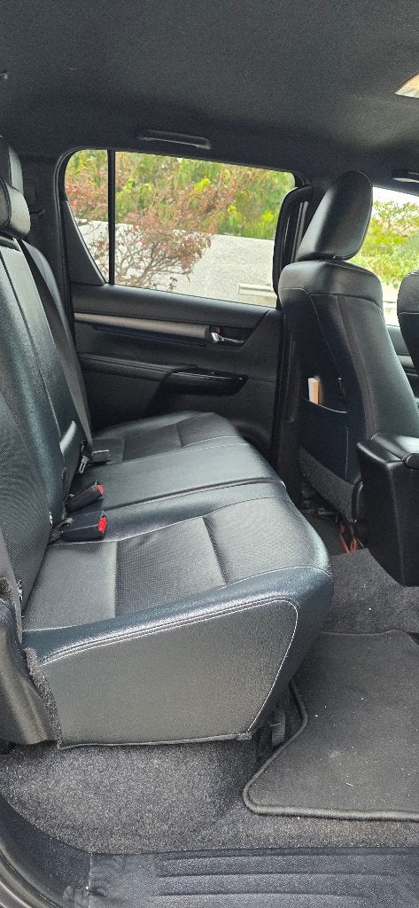 Toyota hilux double cabine 2.8D, Auto's, Automaat, 2242 kg, Leder, Vierwielaandrijving