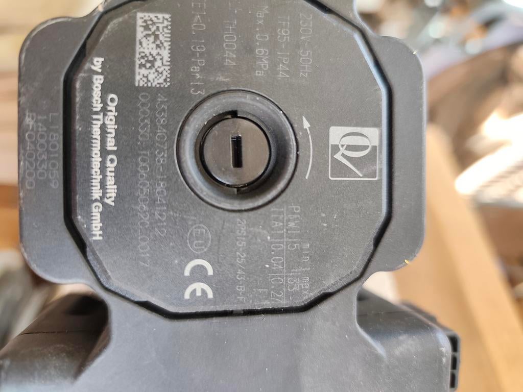 Pompe de circulation de chaudière Buderus, Bricolage & Construction, Enlèvement