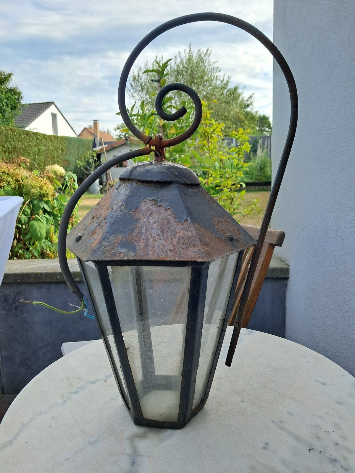 Ancbelle en oude kasteellantaarn in zijn oorspronkelijke vor, Tuin en Terras, Buitenverlichting, Ophalen