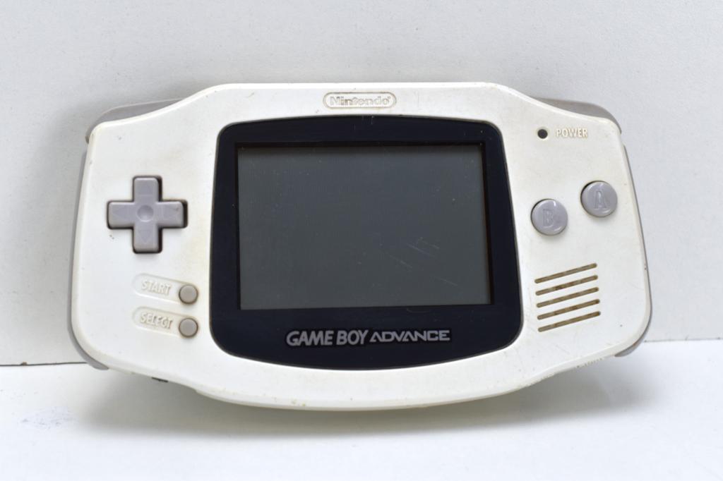 Nintendo GameBoy Advance White - mooie staat, Verzenden, Gebruikt