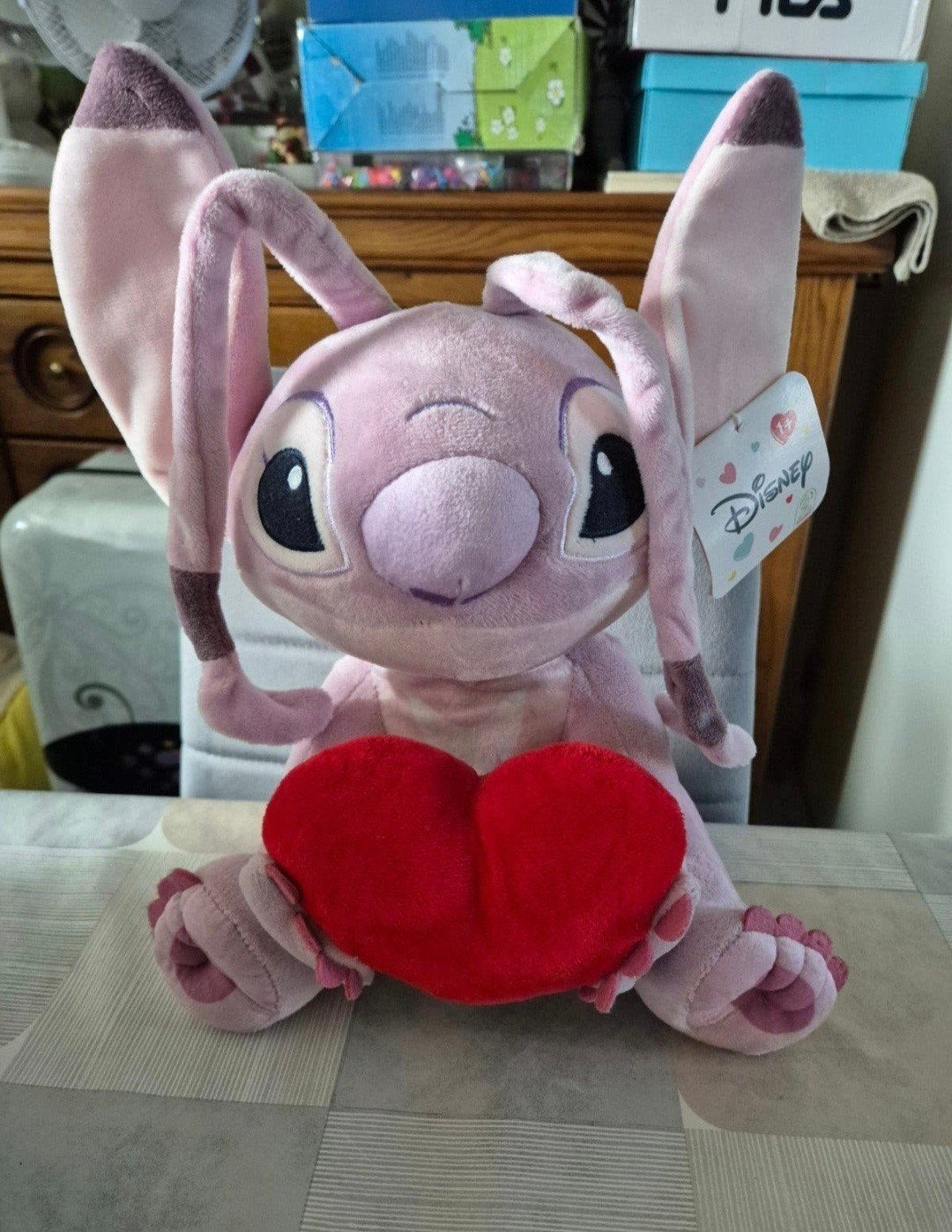stitch knuffels met muziek 60€, Kinderen en Baby's, Speelgoed | Knuffels en Pluche, Ophalen, Disney, Overige typen, Nieuw