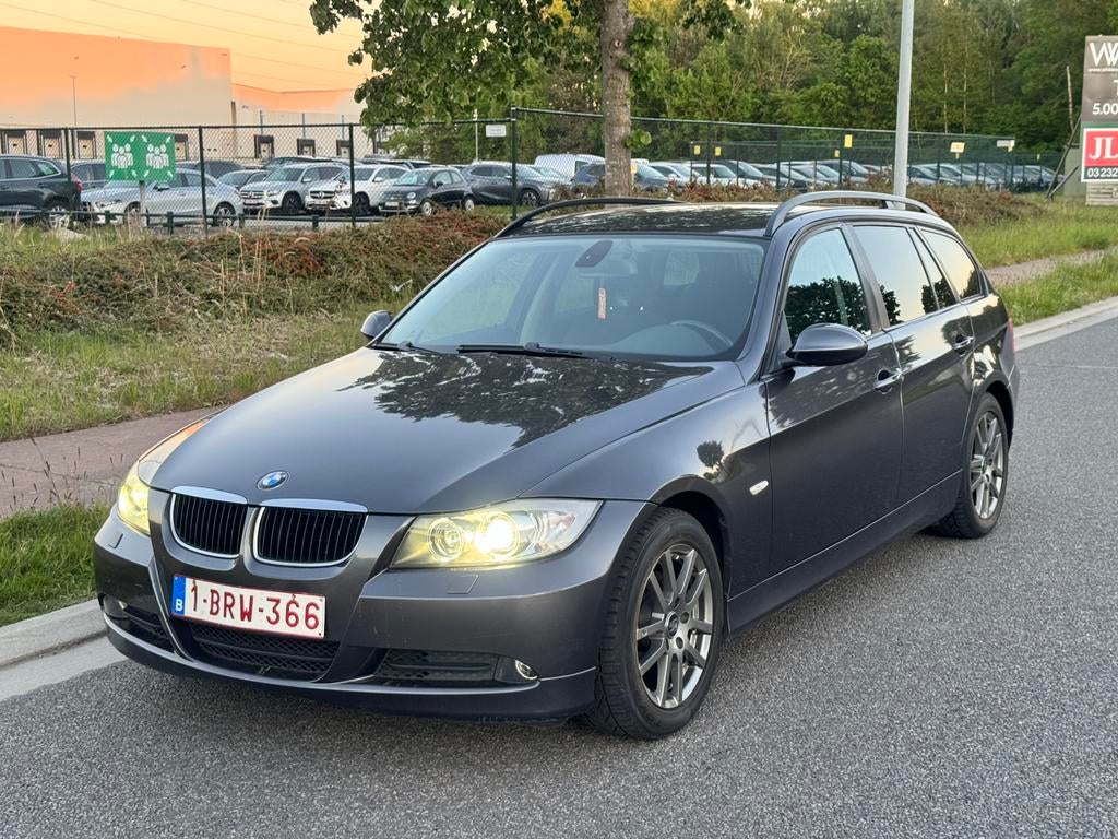 Bmw 320d Touring Automaat - M47 - Xenon - Digitaal Airco, Auto's, BMW, Automaat, Achterwielaandrijving, Automatische klimaatregeling