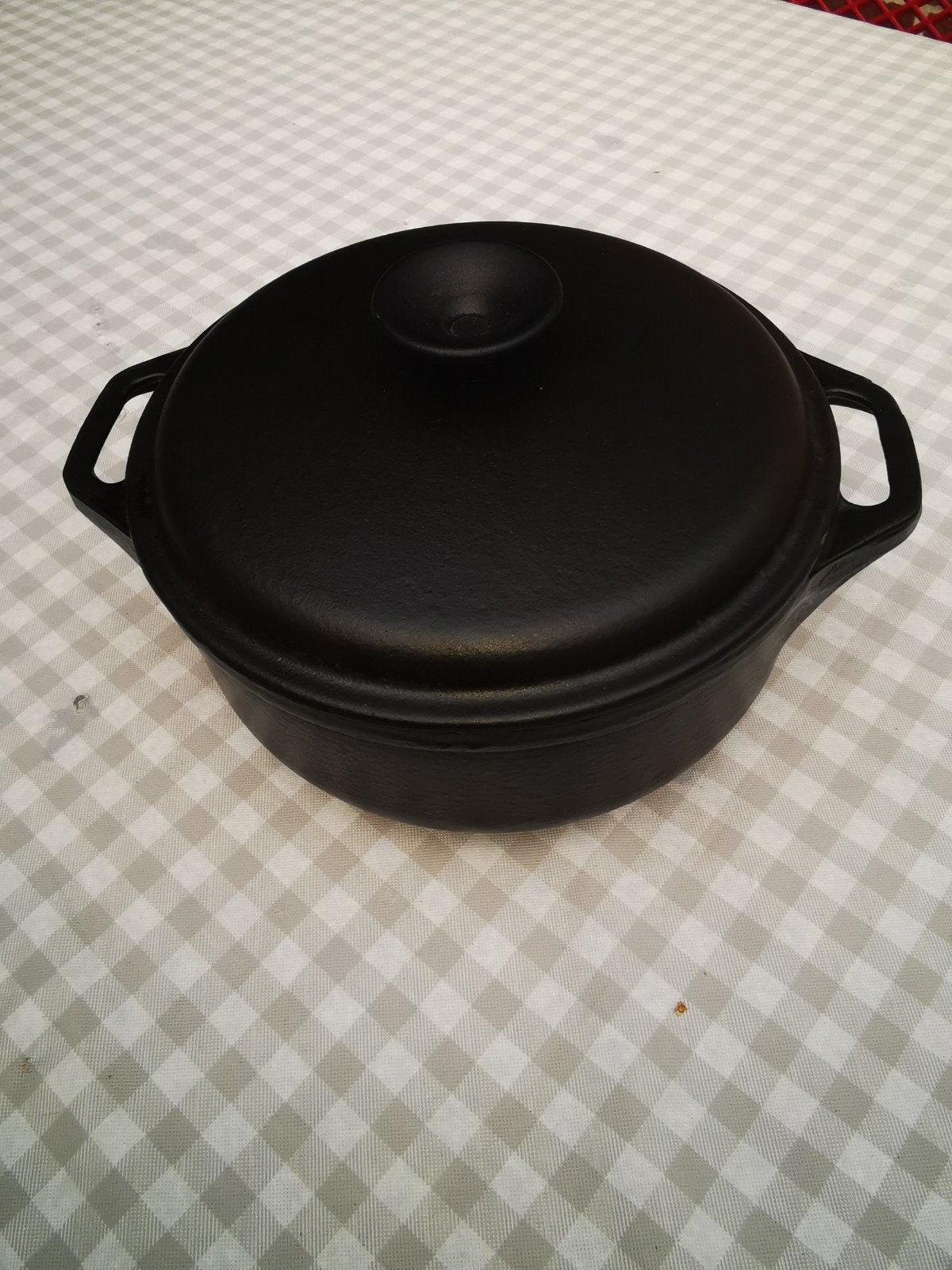 Nomar Staub 20, Enlèvement ou Envoi, Le Creuset