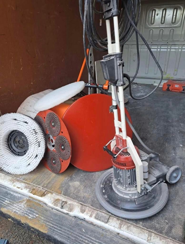Voegmachine/schuurmachine professionele Raimondi, Ophalen