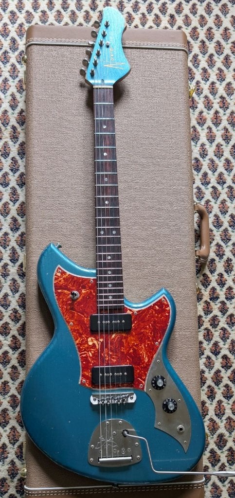 Novo Serus J, Collings 360, Springer Seraph V.N.S, Enlèvement, Comme neuf, Solid body, Autres marques