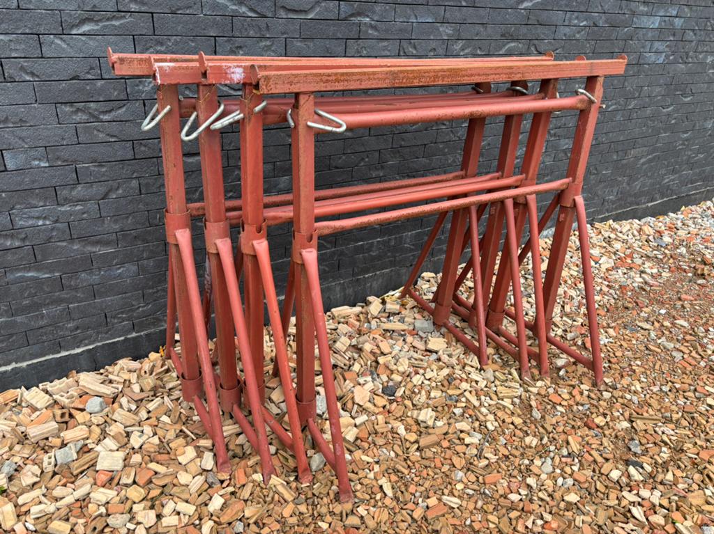 Bouw-schragen - zo goed als nieuw, Bricolage & Construction, Échafaudages, Enlèvement, Comme neuf