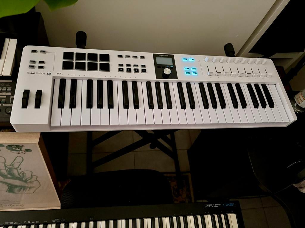 Arturia Keylab Essential 49 keys, Musique & Instruments, Équipement Midi, Enlèvement, Comme neuf
