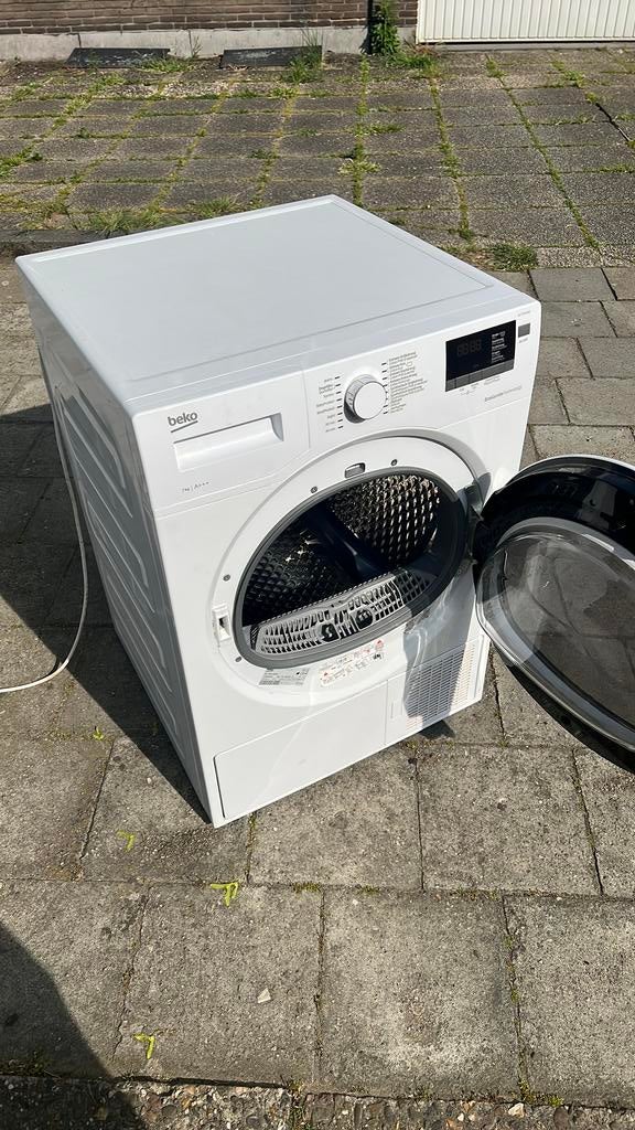 Beko wasmachine, Ophalen, Zo goed als nieuw