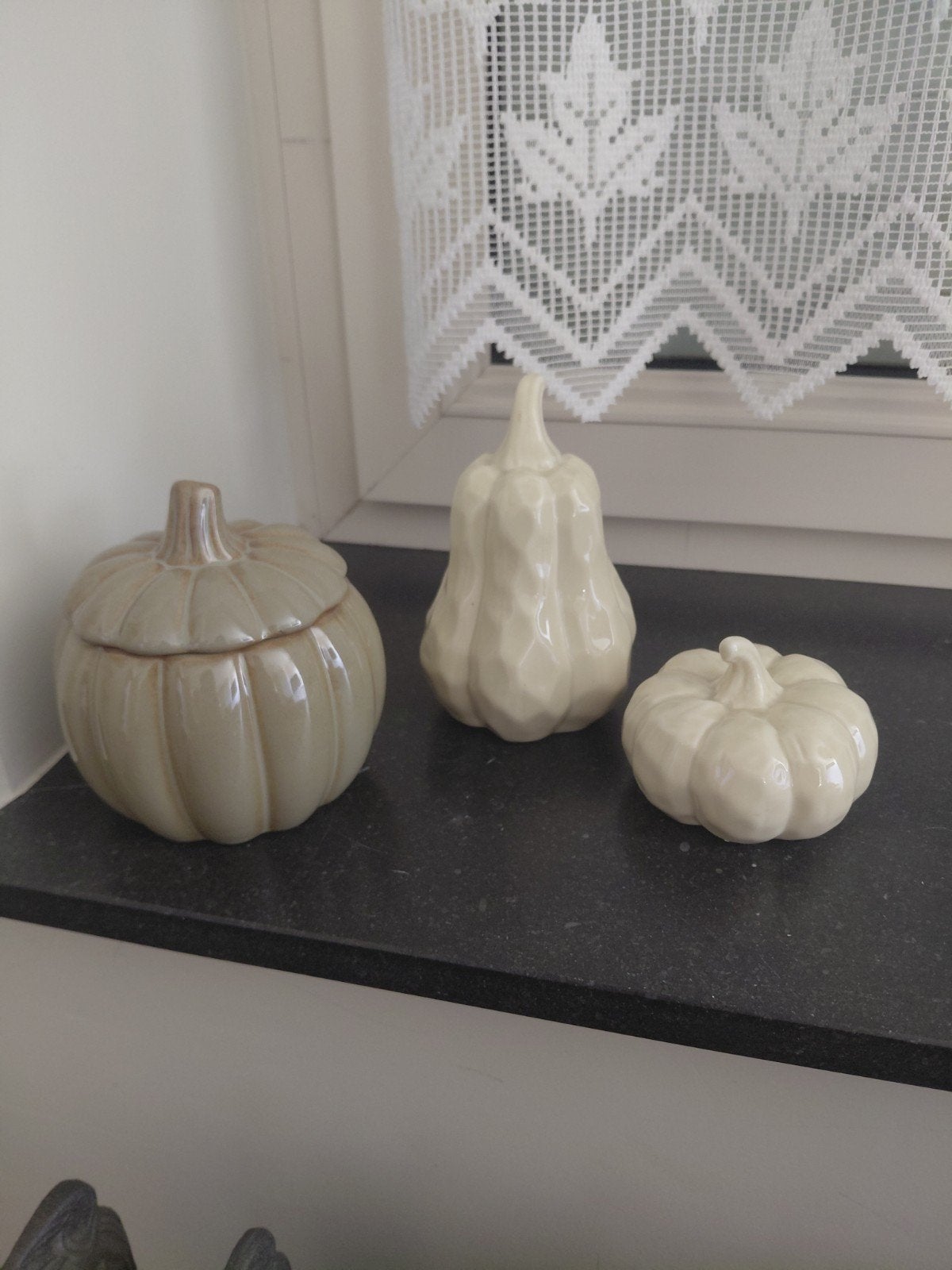3 deco pompoenen, Steen/keramiek, Ophalen, Zo goed als nieuw