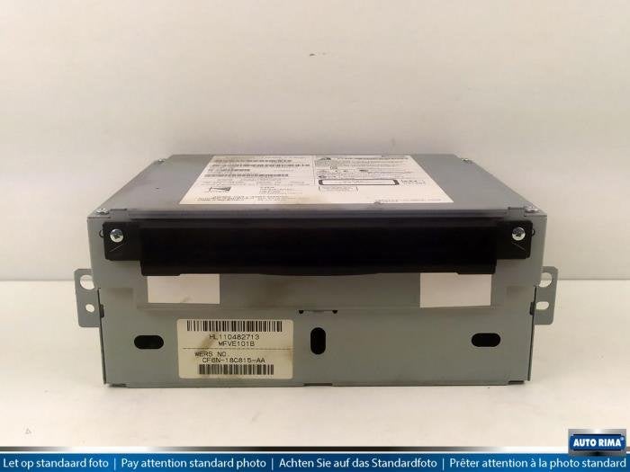 Lecteur CD d'un Volvo V60, -, 3 mois de garantie, Utilisé, -