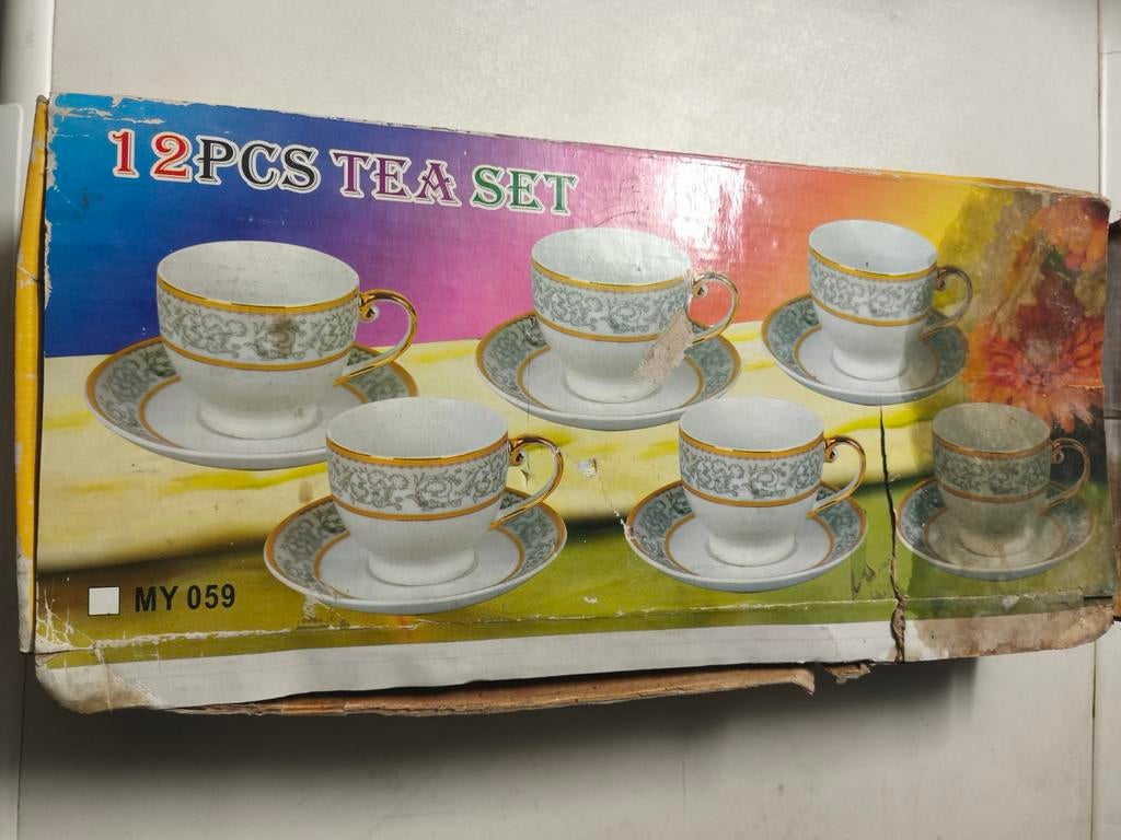 Cupjes met ondertas, Huis en Inrichting, Ophalen