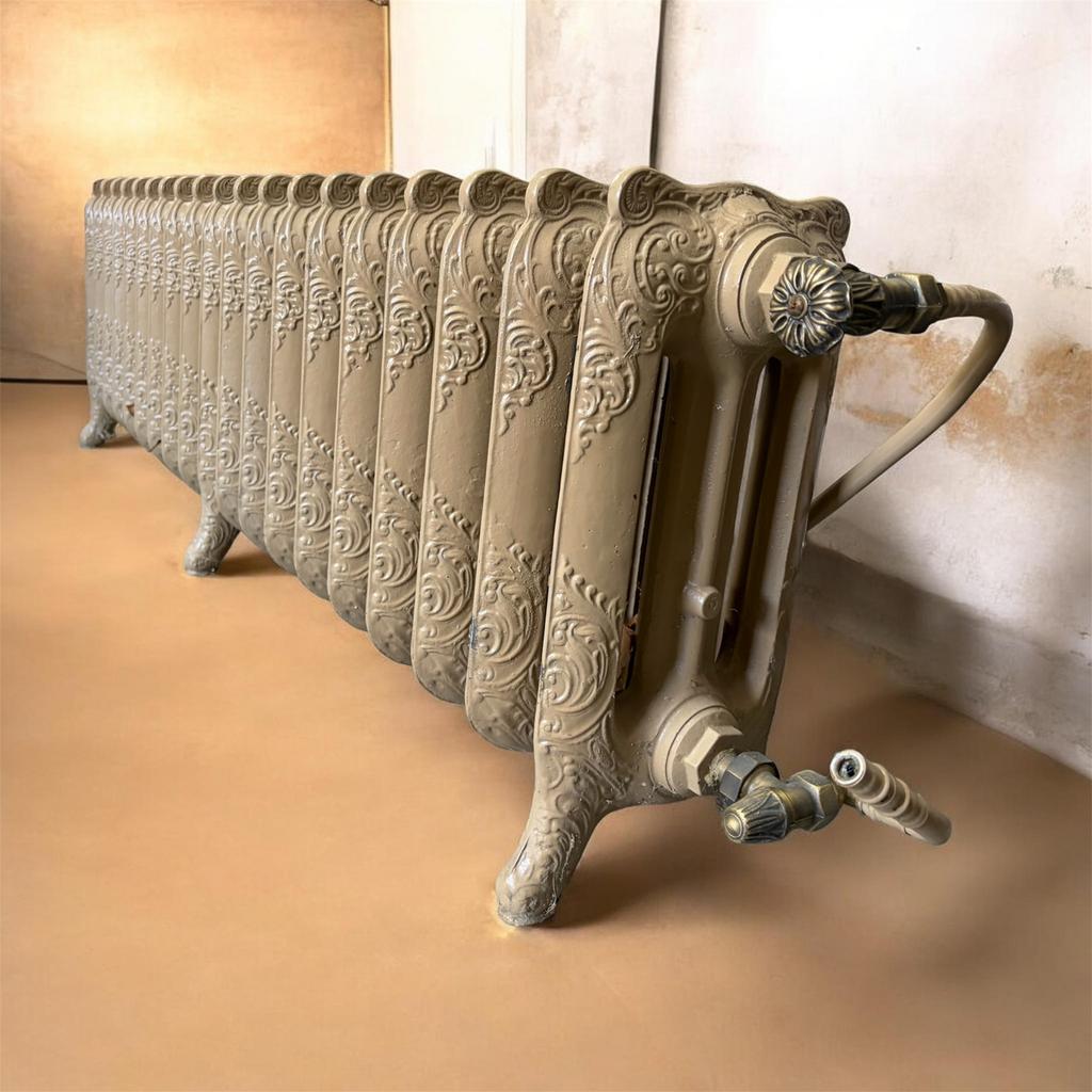 Antieke gietijzeren radiator / verwarming, Doe-het-zelf en Bouw, Verwarming en Radiatoren, Gebruikt, Radiator, Ophalen