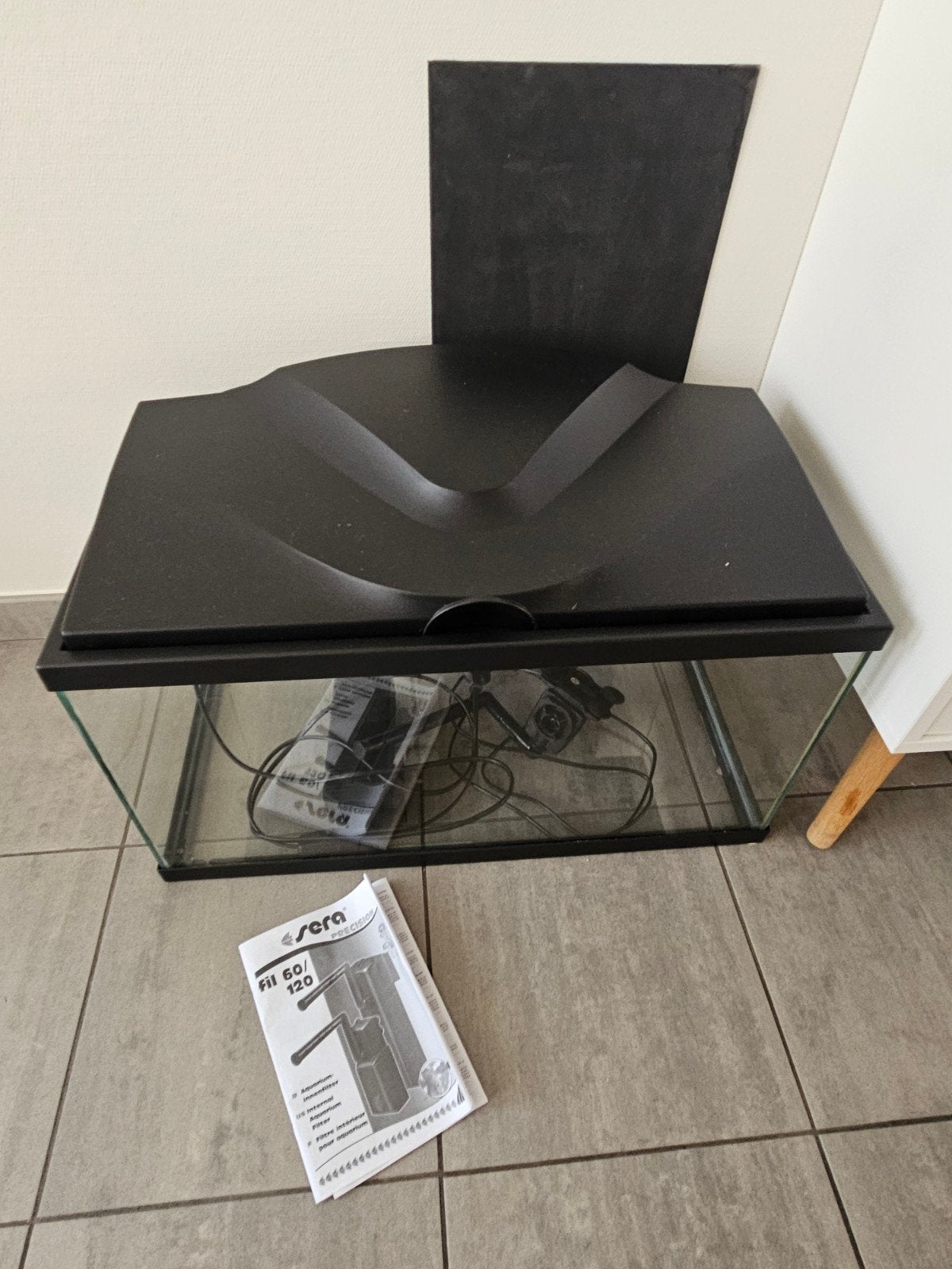 Aquarium 60l met lampje en gloednieuwe serafil 120 filter, Animaux & Accessoires, Enlèvement, Filter