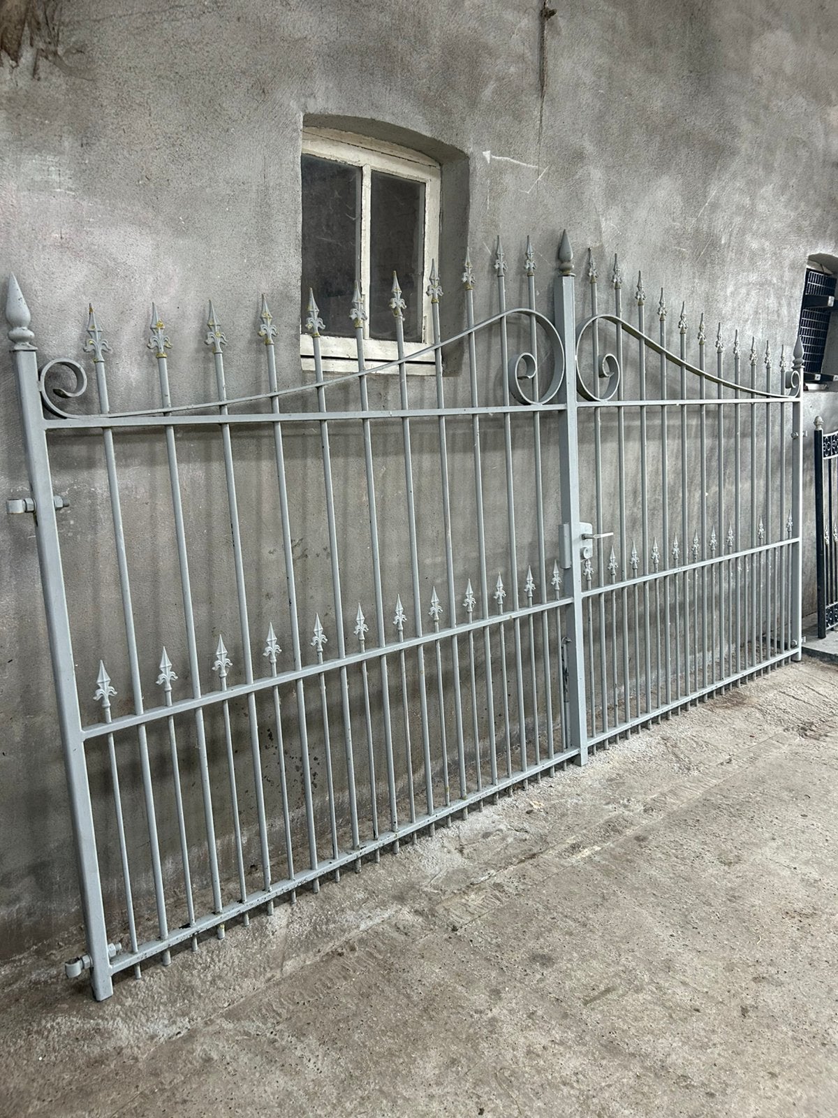 2 x dubbele metalen poorten 4m en 3m75, Enlèvement, Utilisé, Fer, Porte du jardin