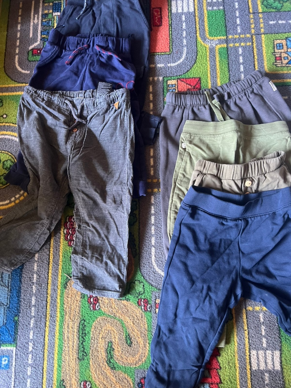 Jongens broek maat 86-104, Enlèvement, Comme neuf