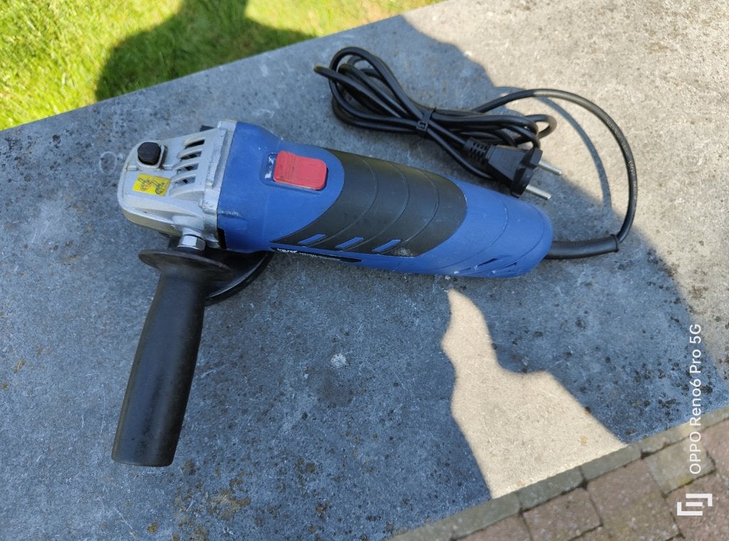 Meuleuse d'angle - 710 W - 125 mm - Parfait état !, Bricolage & Construction, Outillage | Meuleuses, Enlèvement ou Envoi, Comme neuf