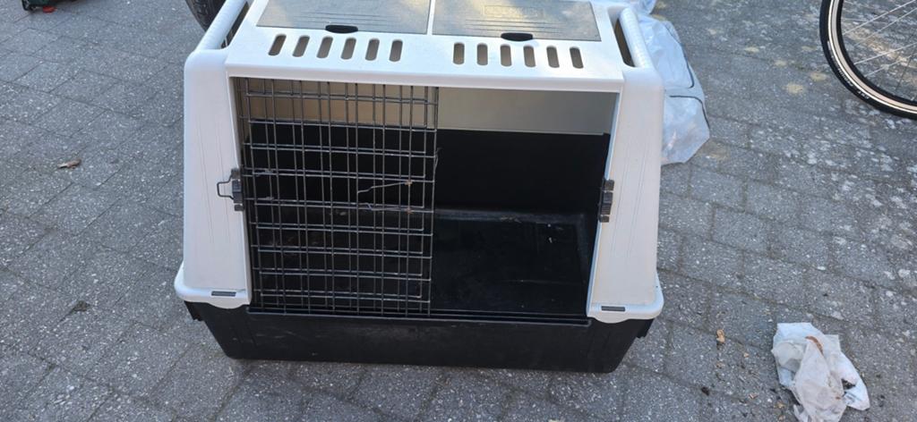 Ferplast honden bench  B82xD51xH62, Dieren en Toebehoren, Ophalen, Gebruikt