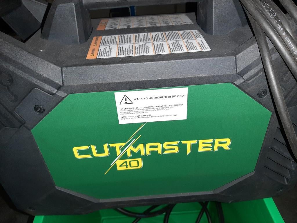 Esab cutmaster 40, Enlèvement, Comme neuf