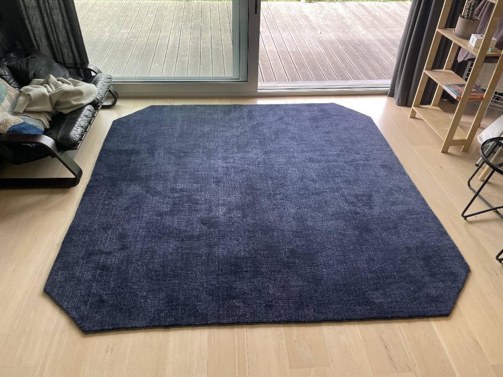 &Tradition The Moor Ap6 vloerkleed, Huis en Inrichting, Stoffering | Tapijten en Vloerkleden, Ophalen, Gebruikt, Blauw, 200 cm of meer
