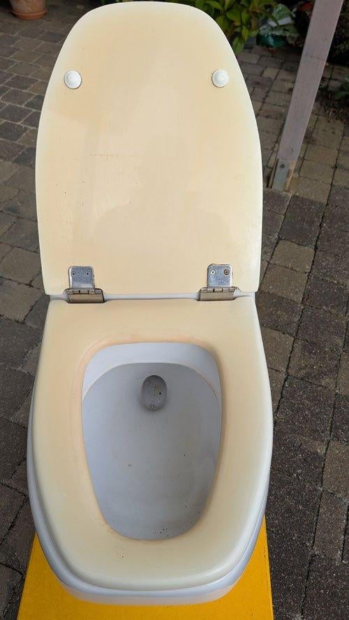 Sani broyeur, Ophalen, Gebruikt, Steen, Toilet